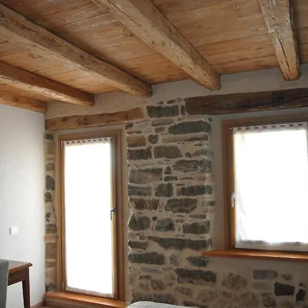 Old Bed and Breakfast *