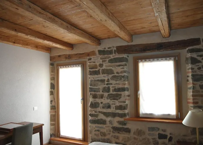 Old Bed and Breakfast *